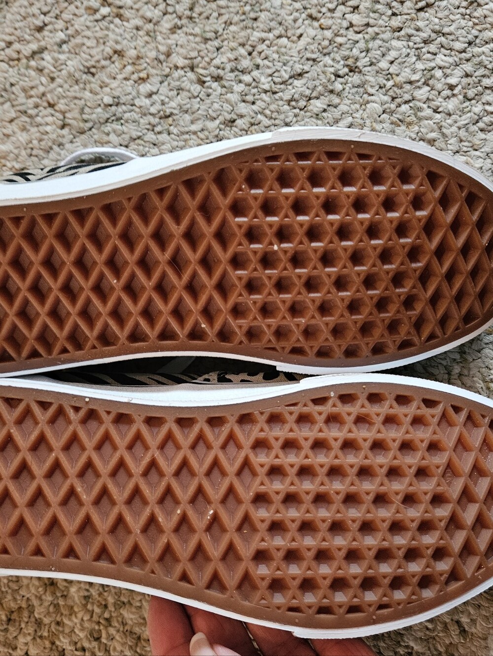 Vans Era Mixed Animal Ladies Sneakers - Picture 6 of 8